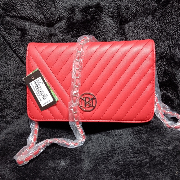 Badgley Mischka Handbags - NWT Badgley Mischka red crossbody